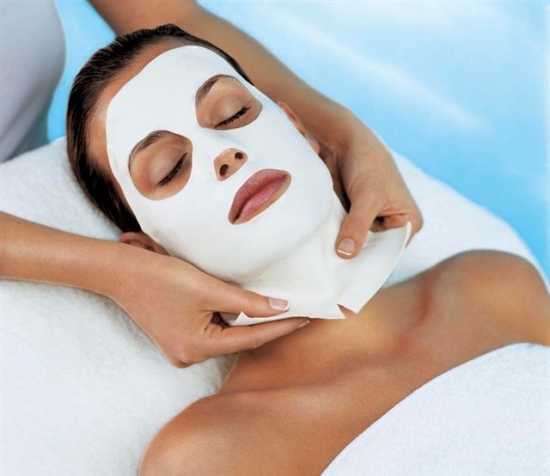 маска белая.jpg